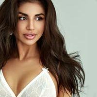 elite london escorts busty Latin girls 36D SIMONE