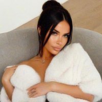 English escorts london elite busty petite upmarket VALENTINA