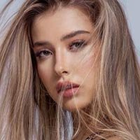 high class escorts london young latin girls SOFIA