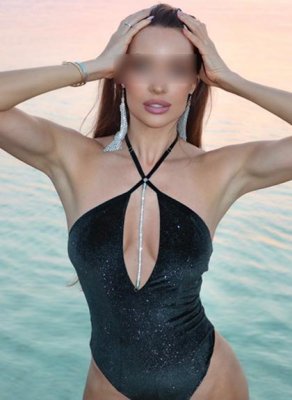 elite escorts VIP published model tall  girl KELLY