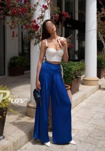 elite london escorts fashion model 32C MAYA