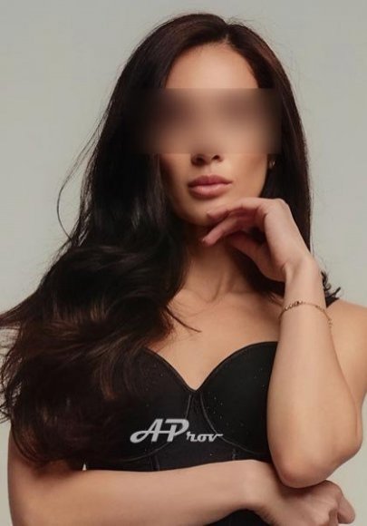 high class london escorts upmarket girls models NORA