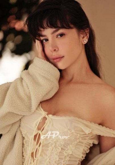 expensive london escorts elite latin tall AGNES