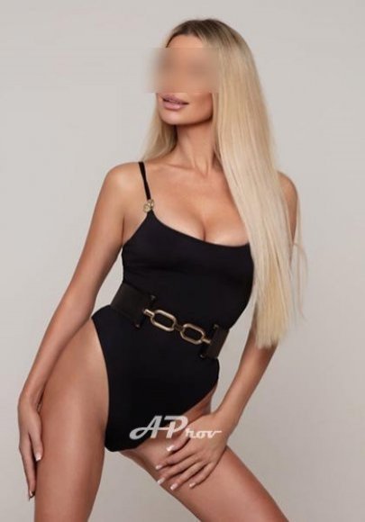 elite blonde escorts london expensive models GFE ULIANA