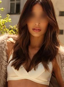 london escorts elite busty latin girls vip CAMILA